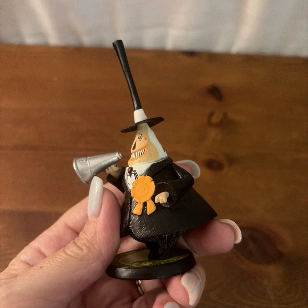 Disney Nightmare Before Christmas - Mayor 4